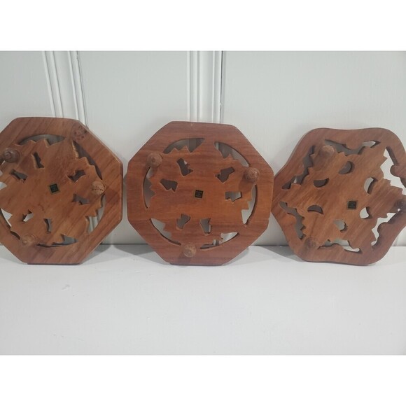Lot of 3 Vintage Hand Carved Solid Wood Octagon Folk Art Trivet India - Picture 5 of 9